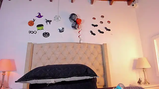 allisson m online show from 11/02/25, 12:07