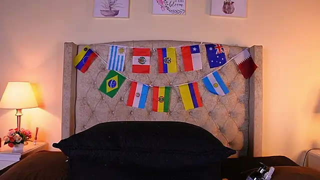 allisson m online show from 06/24/26, 12:04