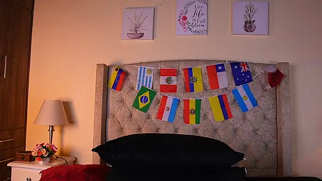 allisson m online show from 06/26/26, 12:09