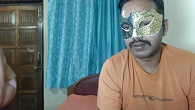 Cutehornycouples online show from 10/01/25, 05:52