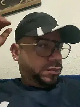 rich0431 online show from 12/25/24, 06:52