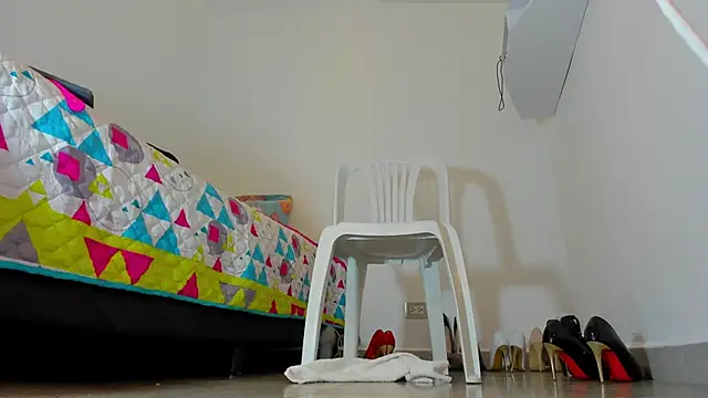 Cristina Vanegas631 online show from 02/01/25, 01:44