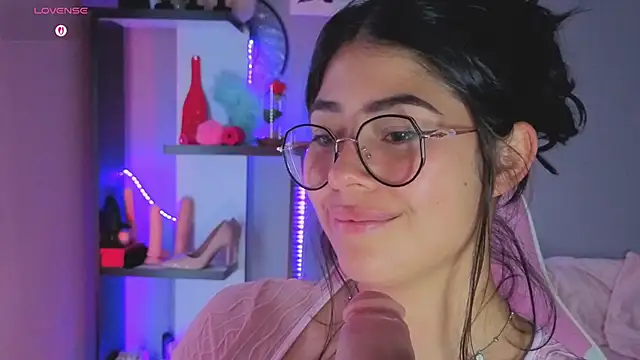 LoaLuxury online show from 02/27/26, 05:07