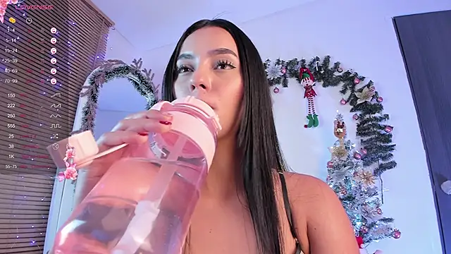 eyleen lee  online show from 12/22/24, 03:11