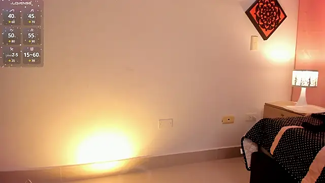 Agatha Vixen online show from 03/11/25, 03:23