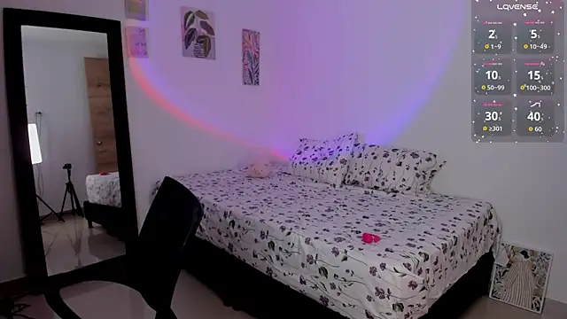 Agatha Vixen online show from 11/30/25, 12:53