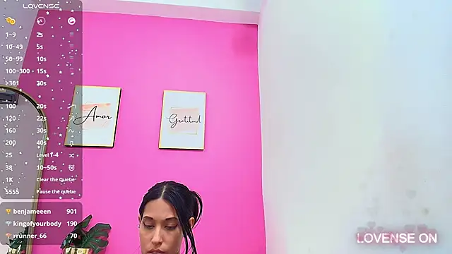 yourcuteneighbourr online show from 01/09/25, 09:27