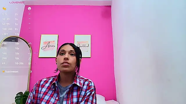 yourcuteneighbourr online show from 01/21/25, 06:33