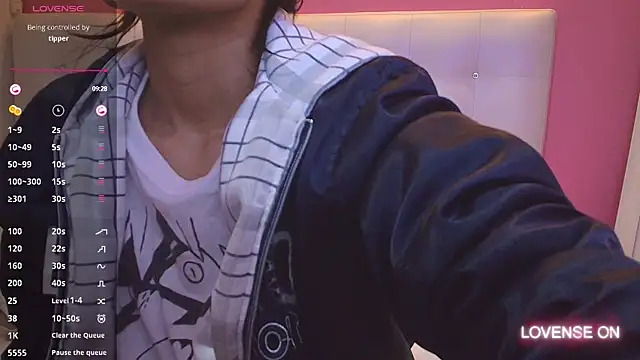 yourcuteneighbourr online show from 02/08/25, 03:08