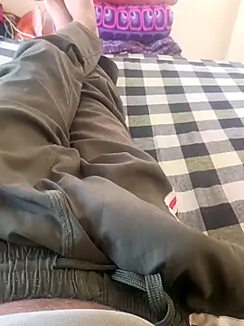 Snapshot of rjxraj chatting on 09/27/25, 05:23 rjxraj online show from 09/27/25, 05:23