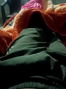 Snapshot of rjxraj chatting on 11/19/25, 03:01 rjxraj online show from 11/19/25, 03:01