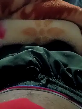 Snapshot of rjxraj chatting on 12/05/25, 04:03 rjxraj online show from 12/05/25, 04:03