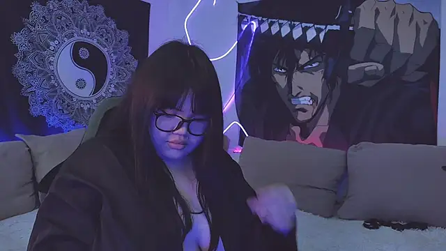 Snapshot of LeyaKan chatting on 01/18/25, 09:55 LeyaKan online show from 01/18/25, 09:55