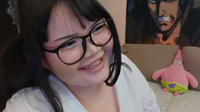 Snapshot of LeyaKan chatting on 02/18/25, 10:25 LeyaKan online show from 02/18/25, 10:25