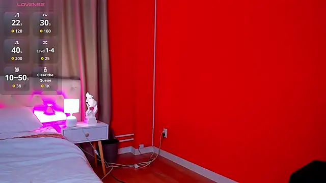 Valerie Woods online show from 09/29/25, 12:16