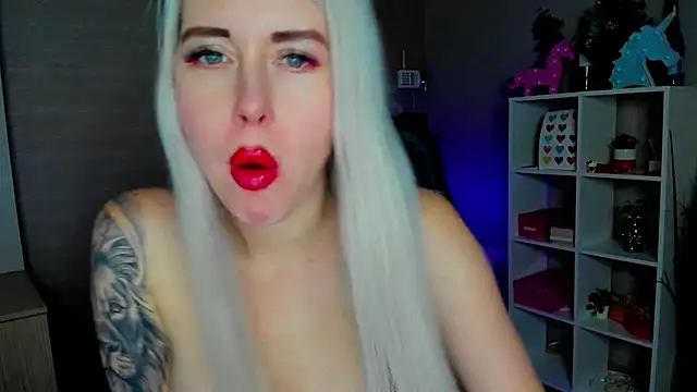 Snapshot of Mermaid_N chatting on 01/15/26, 01:43 Mermaid N online show from 01/15/26, 01:43