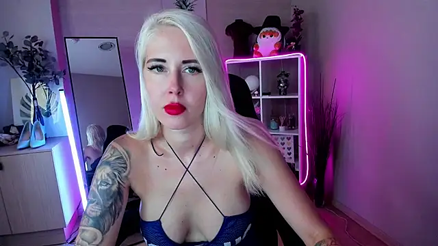 Mermaid N online show from 06/25/26, 01:38