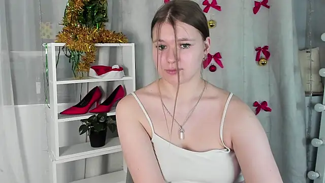 Snapshot of Rebecca_Kelly chatting on 01/03/25, 10:08 Rebecca Kelly online show from 01/03/25, 10:08