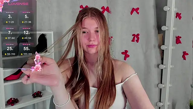 Snapshot of Rebecca_Kelly chatting on 01/23/25, 06:35 Rebecca Kelly online show from 01/23/25, 06:35