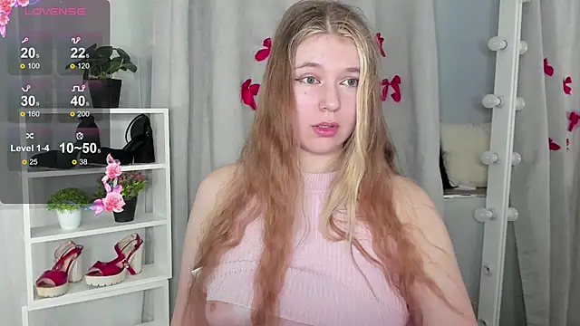 Snapshot of Rebecca_Kelly chatting on 02/10/25, 06:24 Rebecca Kelly online show from 02/10/25, 06:24
