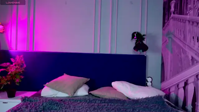 Liv Fay online show from 01/11/25, 12:50