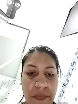 Tiphanydirty3 online show from 03/03/25, 10:20