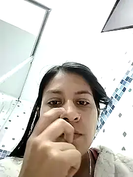 Tiphanydirty3 online show from 03/04/25, 11:11