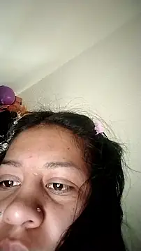 Tiphanydirty3 online show from 09/18/25, 04:09