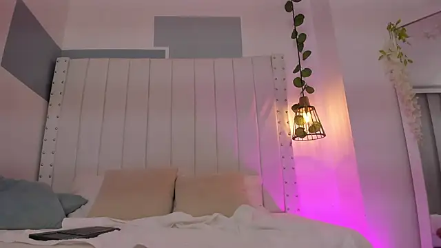 hannah gray online show from 04/24/26, 11:12