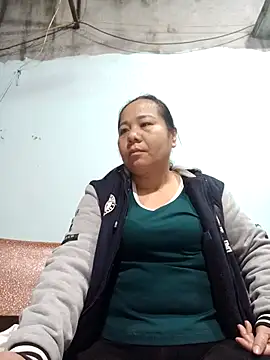 Queen 18200 online show from 11/25/25, 09:59