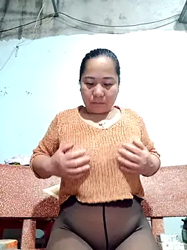 Snapshot of Queen_18200 chatting on 02/17/26, 10:05 Queen 18200 online show from 02/17/26, 10:05