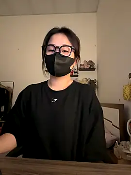 Jenni nana online show from 10/13/25, 04:23