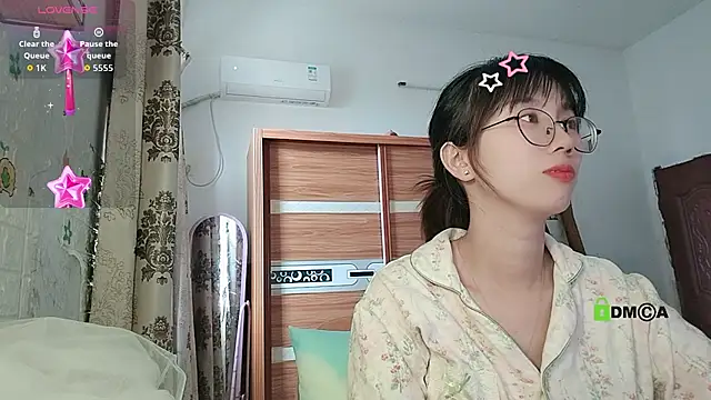 Lili 666 online show from 11/13/25, 05:39