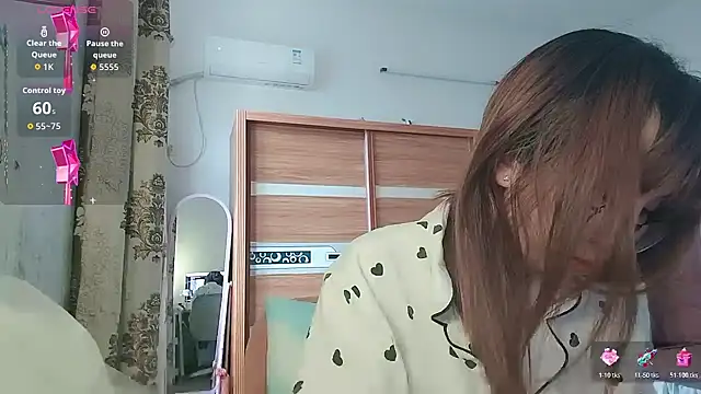 Lili 666 online show from 06/16/26, 02:58