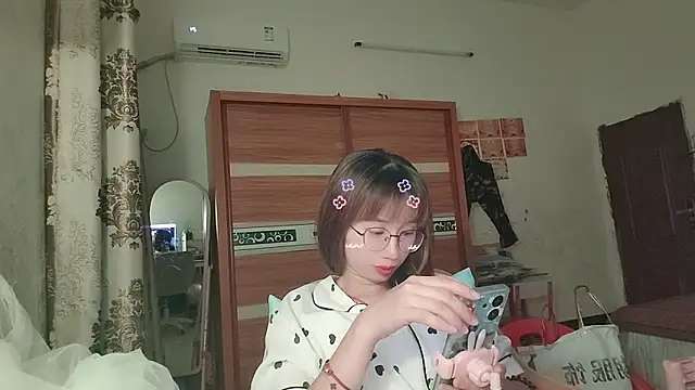 Lili 666 online show from 06/22/26, 03:53