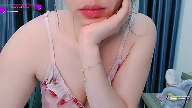 Snapshot of Na_baby chatting on 02/23/25, 01:32 Na baby online show from 02/23/25, 01:32