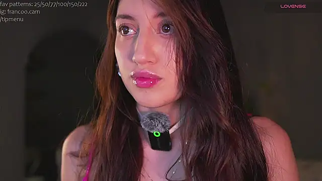 Snapshot of eimy22 chatting on 03/12/25, 10:17 eimy22 online show from 03/12/25, 10:17