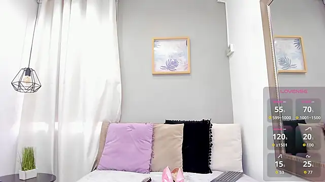 Miranda doll  online show from 06/17/26, 12:07
