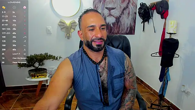 mr maik online show from 01/10/25, 01:41