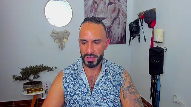 mr maik online show from 01/17/25, 03:00