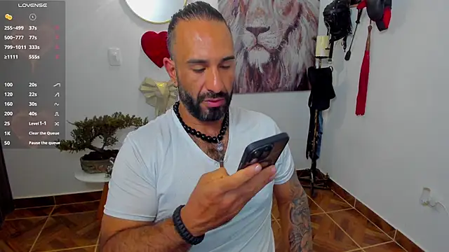 mr maik online show from 02/18/25, 02:38