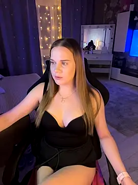 Snapshot of Lexi_noah chatting on 12/01/25, 09:09 Lexi noah online show from 12/01/25, 09:09