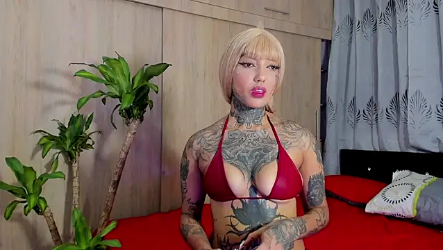 Snapshot of filletatouee chatting on 01/06/26, 05:11 filletatouee online show from 01/06/26, 05:11