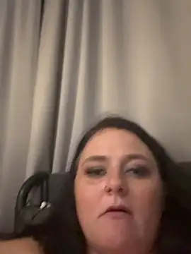 Snapshot of nicolelux33 chatting on 09/20/25, 04:46 nicolelux33 online show from 09/20/25, 04:46