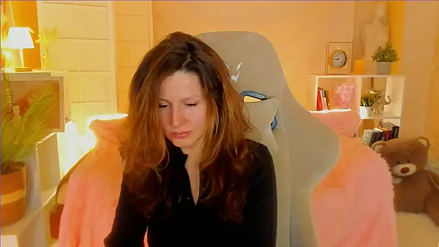 April o Nill online show from 02/13/25, 06:48