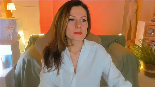 April o Nill online show from 03/04/25, 01:06