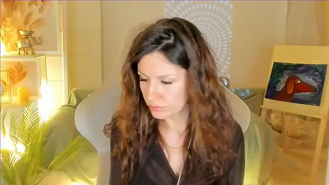 April o Nill online show from 03/17/25, 04:11