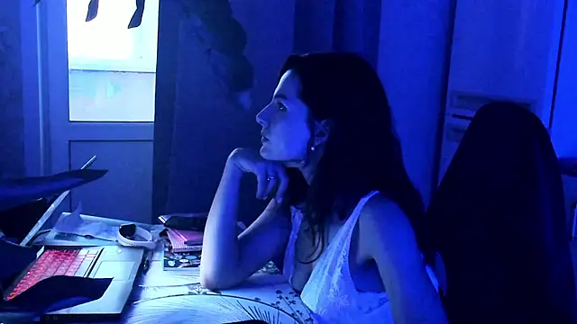 April o Nill online show from 10/03/25, 02:14