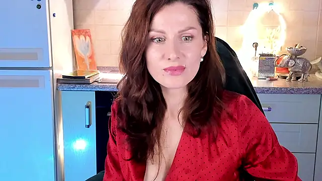 April o Nill online show from 10/06/25, 02:25