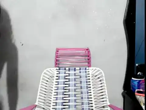 Snapshot of dirtyxgirlxxxschoolgirl chatting on 03/18/25, 11:41 dirtyxgirlxxxschoolgirl online show from 03/18/25, 11:41